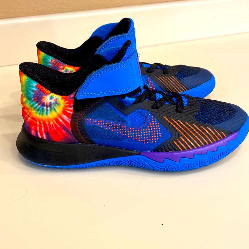 Nike boys size 13 (little kid)